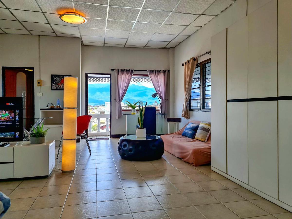 Bed And Terrace Guesthouse Chiang Mai Ngoại thất bức ảnh
