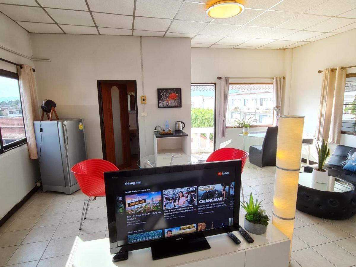 Bed And Terrace Guesthouse Chiang Mai Ngoại thất bức ảnh