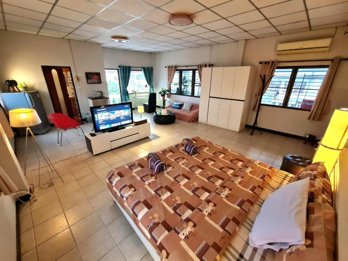 Bed And Terrace Guesthouse Chiang Mai Ngoại thất bức ảnh