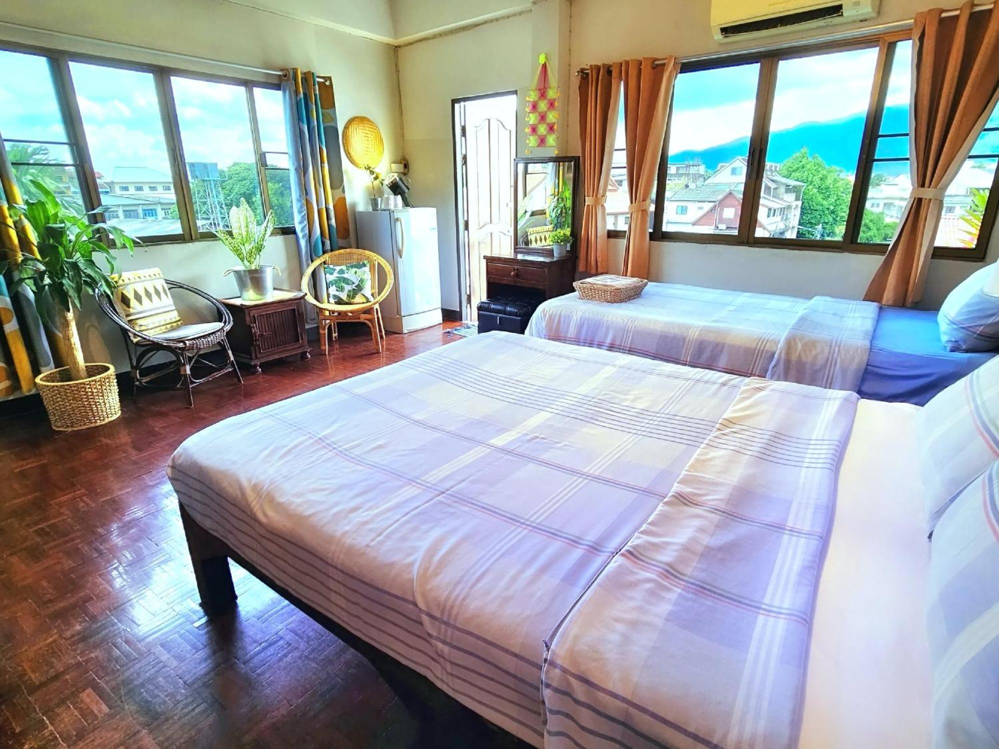 Bed And Terrace Guesthouse Chiang Mai Ngoại thất bức ảnh