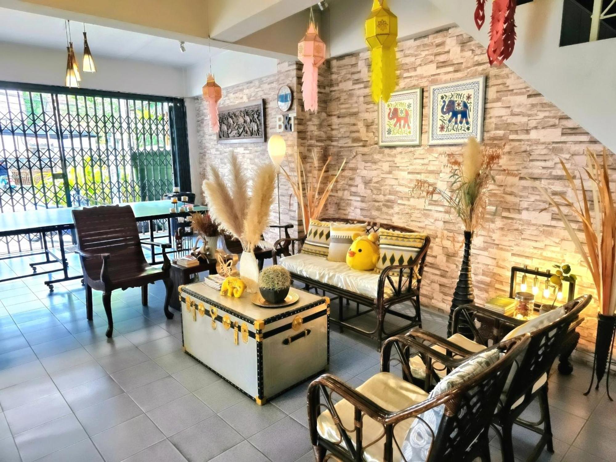 Bed And Terrace Guesthouse Chiang Mai Ngoại thất bức ảnh